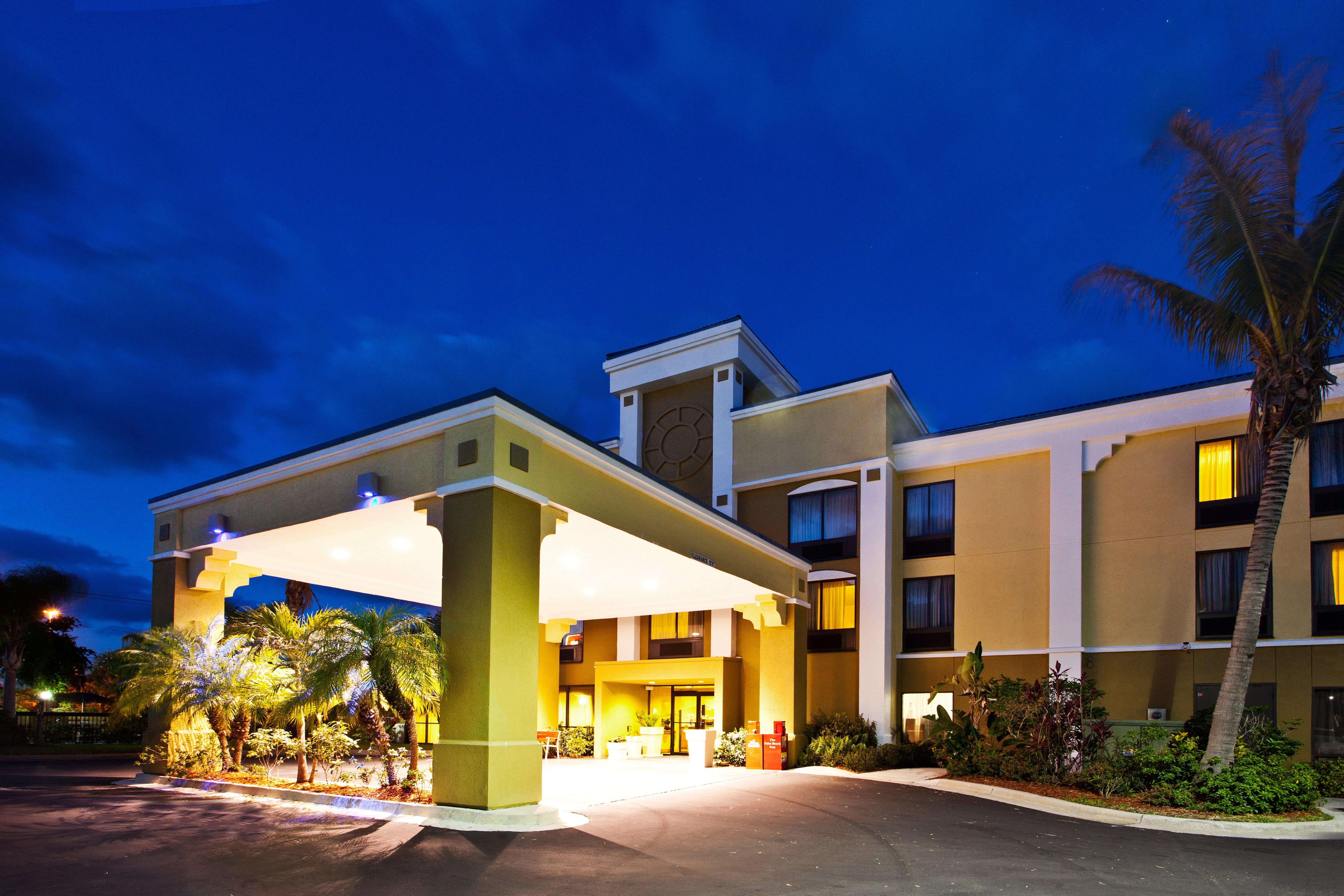 Holiday Inn Express Vero Beach-West I-95 By Ihg Luaran gambar