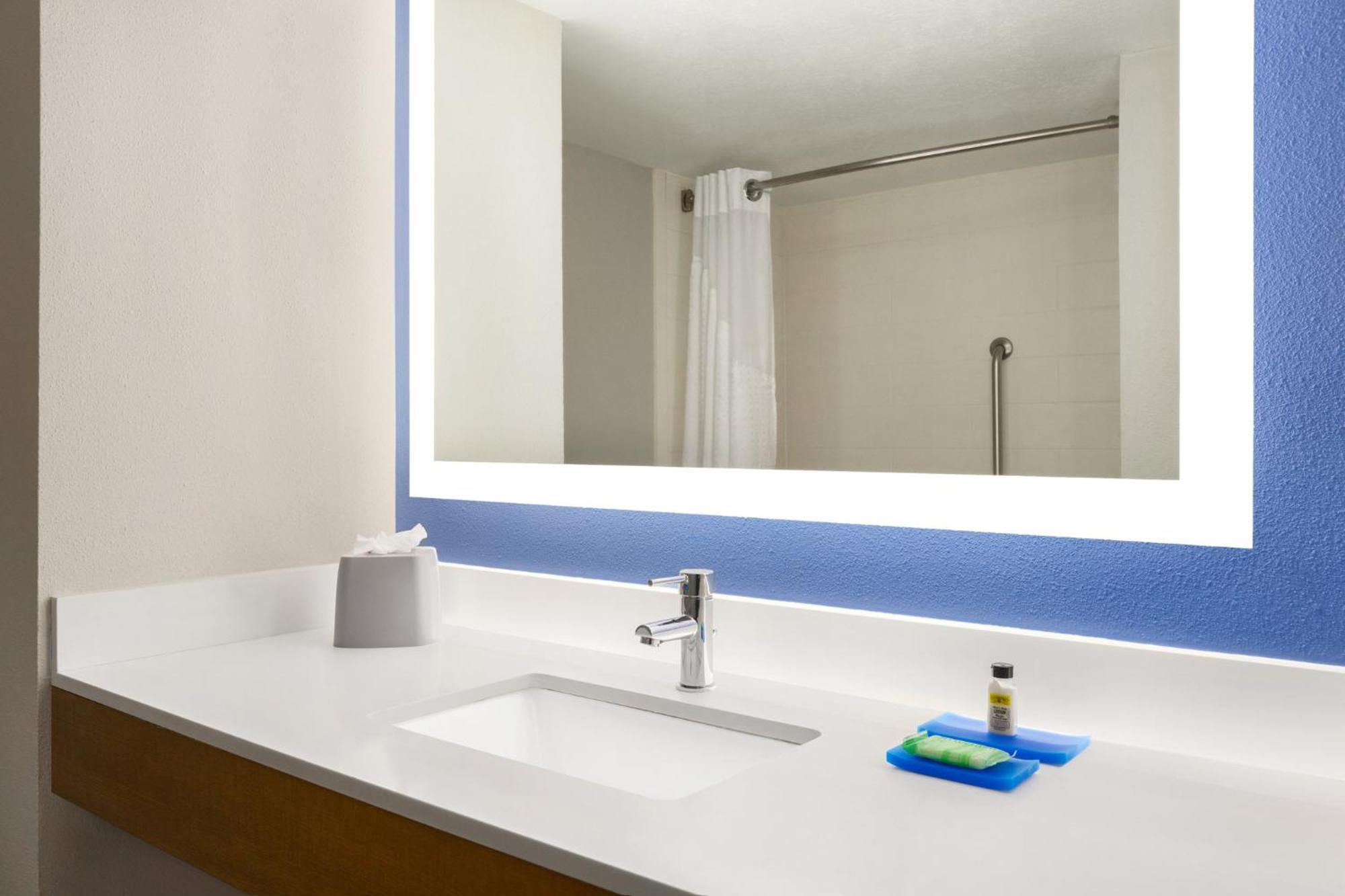 Holiday Inn Express Vero Beach-West I-95 By Ihg Luaran gambar