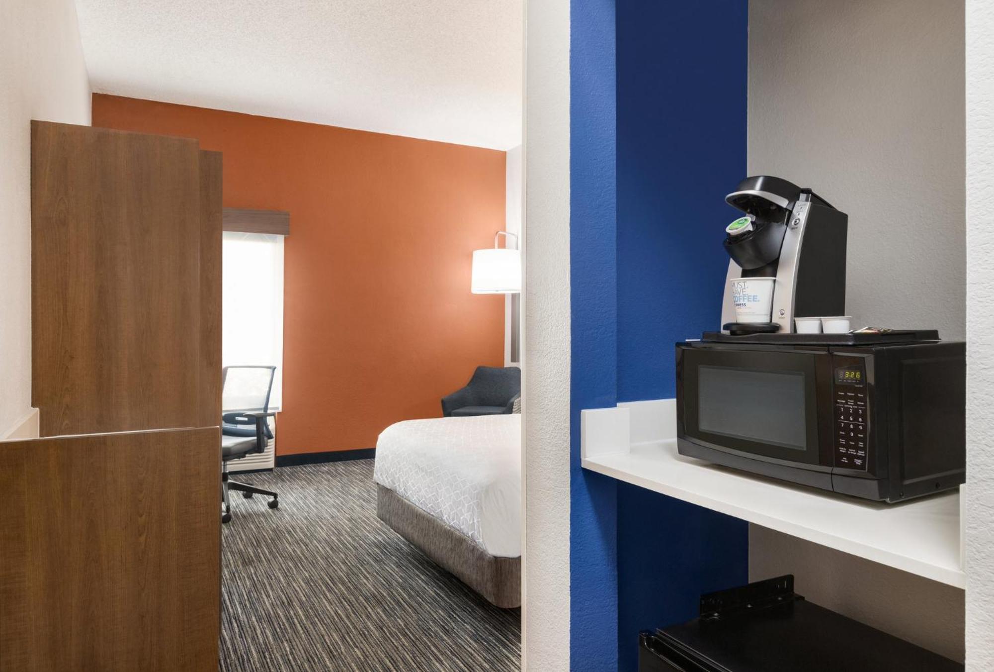 Holiday Inn Express Vero Beach-West I-95 By Ihg Luaran gambar